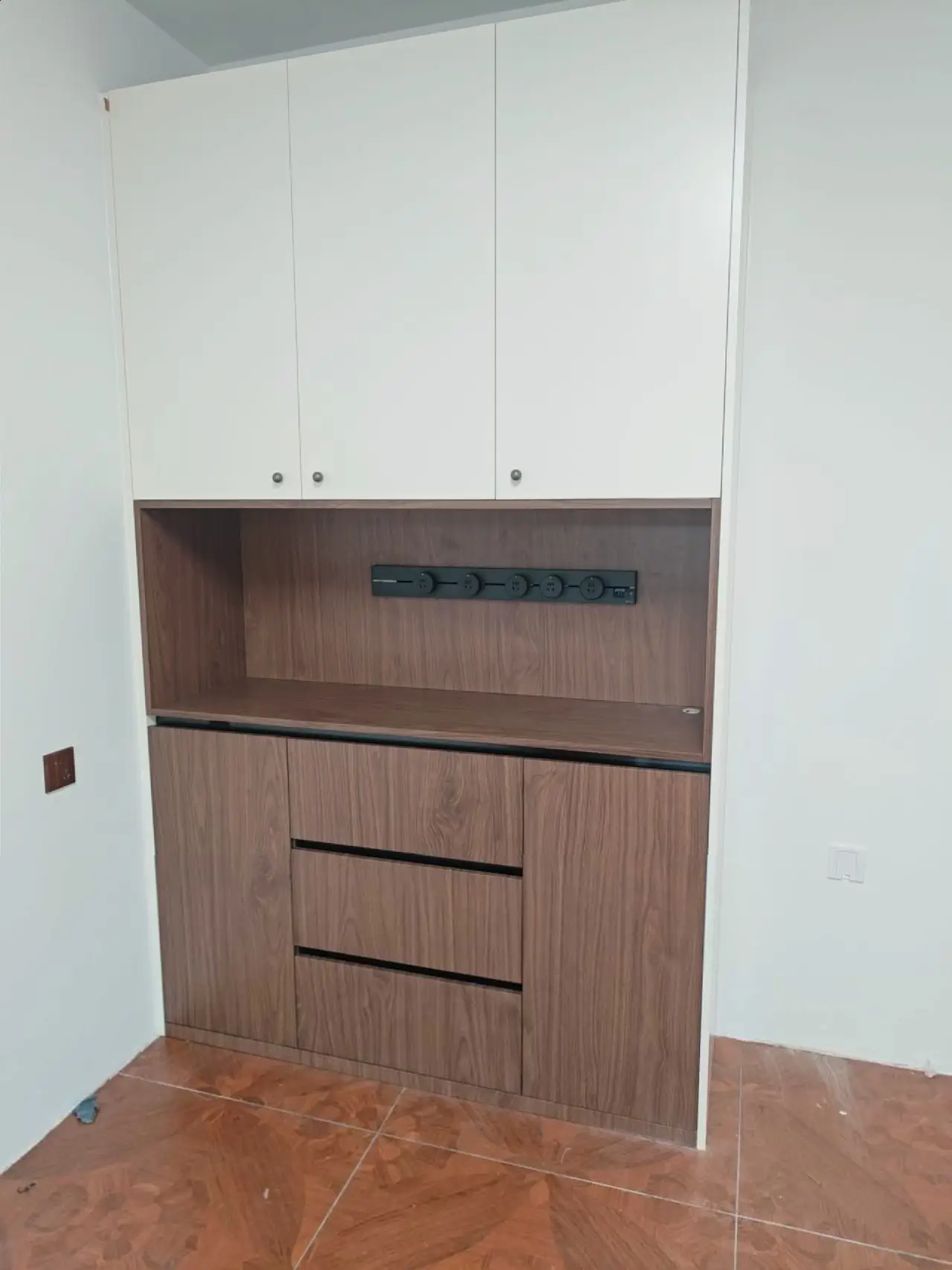 北京櫥柜定制哪家便宜？探秘北京恒春廚房設(shè)備有限公司