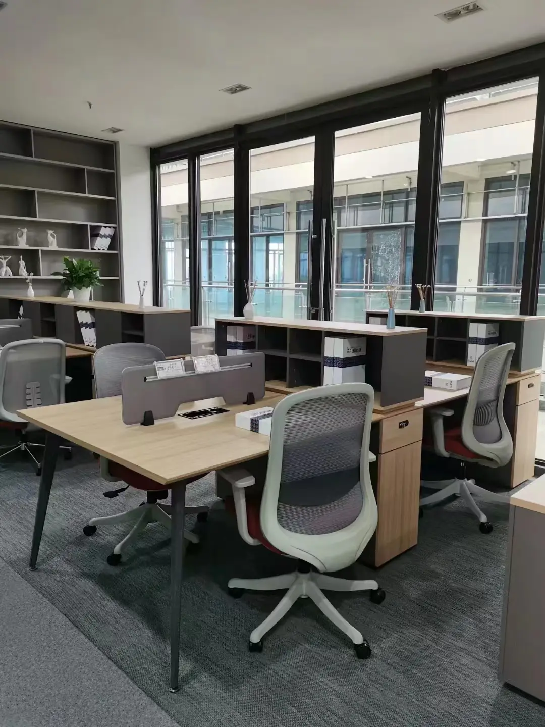 市場(chǎng)辦公家具品牌哪個(gè)好